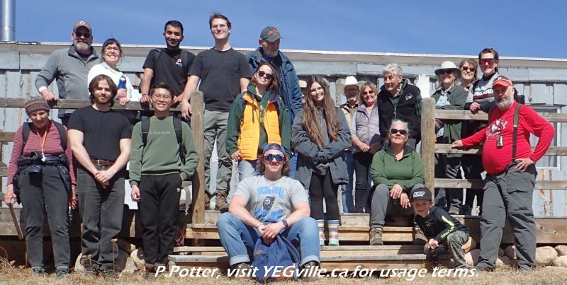 Lunch on the Rainbow Equitation Society property, 2024-04-14, P. Potter.